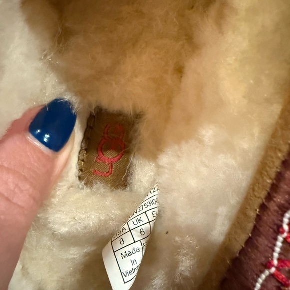 Ugg Tazz II Slippers - Picture 7 of 7